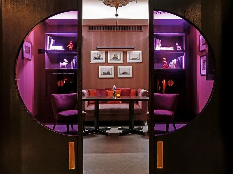 Eastwest Hotel By Malone Женева