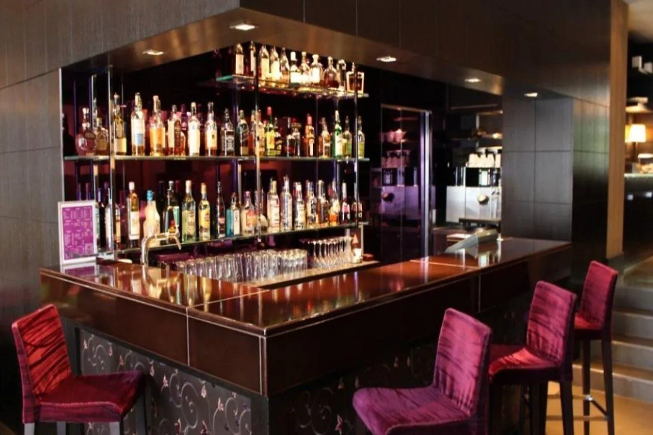 Eastwest Hotel By Malone Geneva