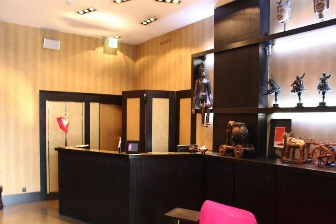 Eastwest Hotel By Malone Geneva