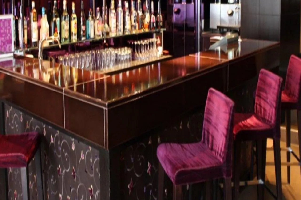 Eastwest Hotel By Malone Geneva